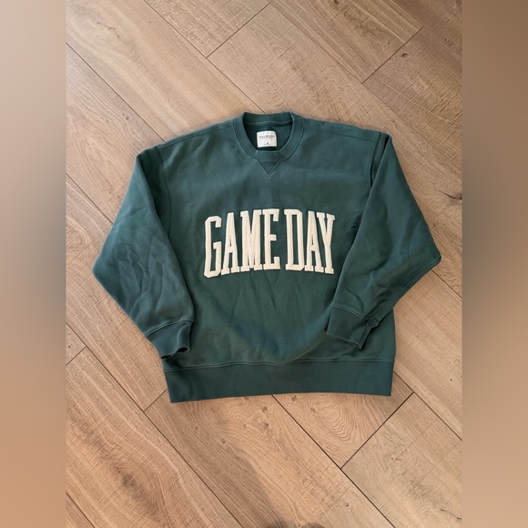 Abercrombie & Fitch • Soft Collection • Game Day Sweatshirt - Picture 2 of 4
